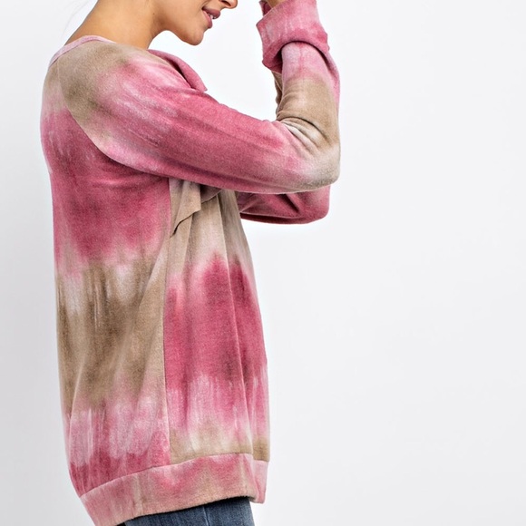 🌟Sale🌟Tie Dye Ruffle Top - Picture 4 of 11